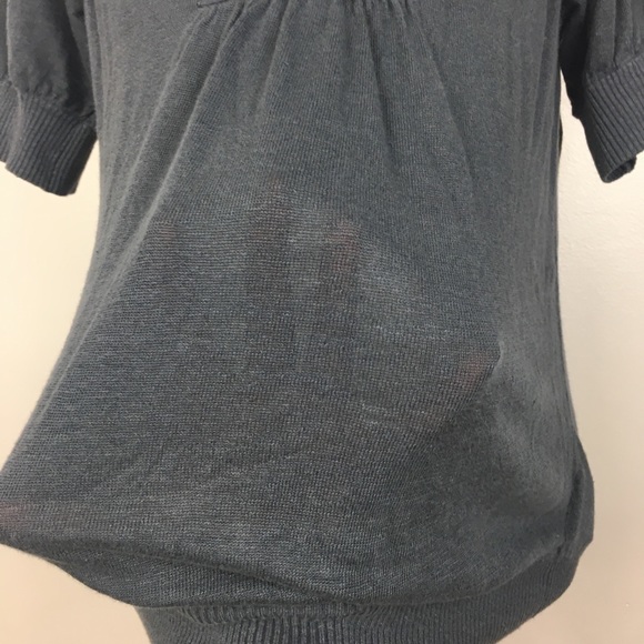 Club Monaco Deep V-Neck Puff Sleeve Knit Linen Top - Picture 3 of 6